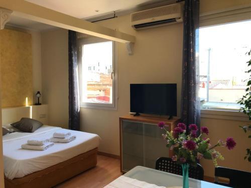 Playa De Bogatell - Soleada Y Serena Barcelona Ngoại thất bức ảnh