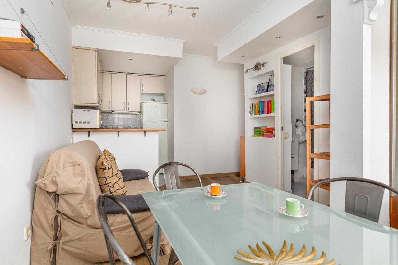 Playa De Bogatell - Soleada Y Serena Barcelona Ngoại thất bức ảnh