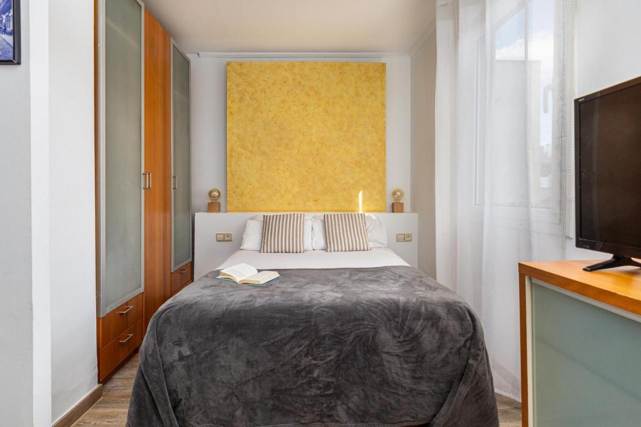 Playa De Bogatell - Soleada Y Serena Barcelona Ngoại thất bức ảnh