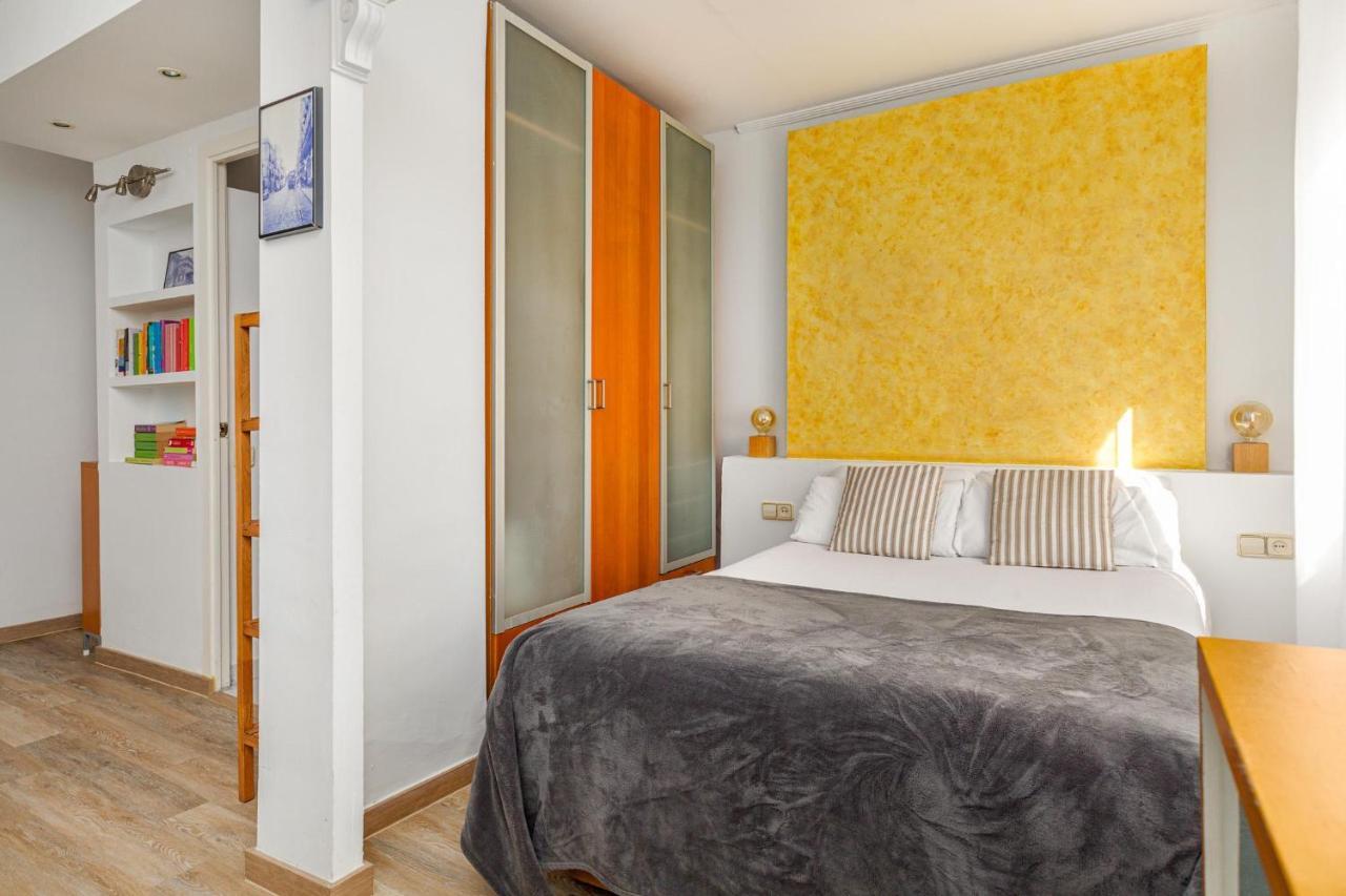 Playa De Bogatell - Soleada Y Serena Barcelona Ngoại thất bức ảnh